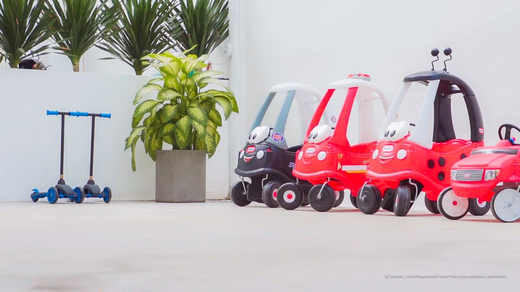 Không gian góc chơi và xe vận động tại VBBS