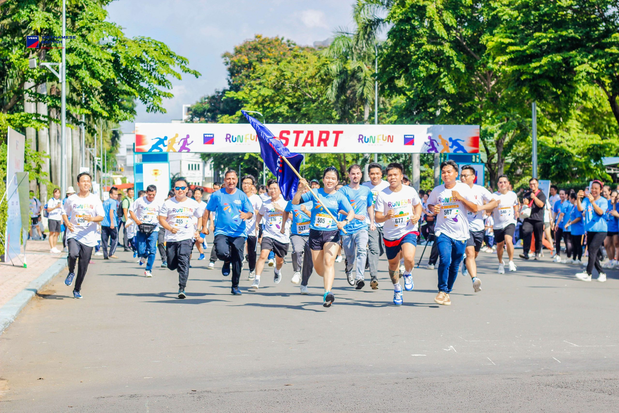 RUNFUN 2025 – Run is Fun! đã chính thức khép lại trong tiếng hò reo, những tràng pháo tay, và vô vàn khoảnh khắc không thể nào quên.