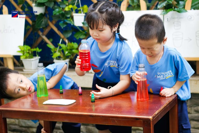 STEAM SCIENCE FAIR @ VBBS – CHO CON MỘT TUỔI THƠ ĐẦY "BẤT NGỜ!" (VBBS BÌNH THỚI)